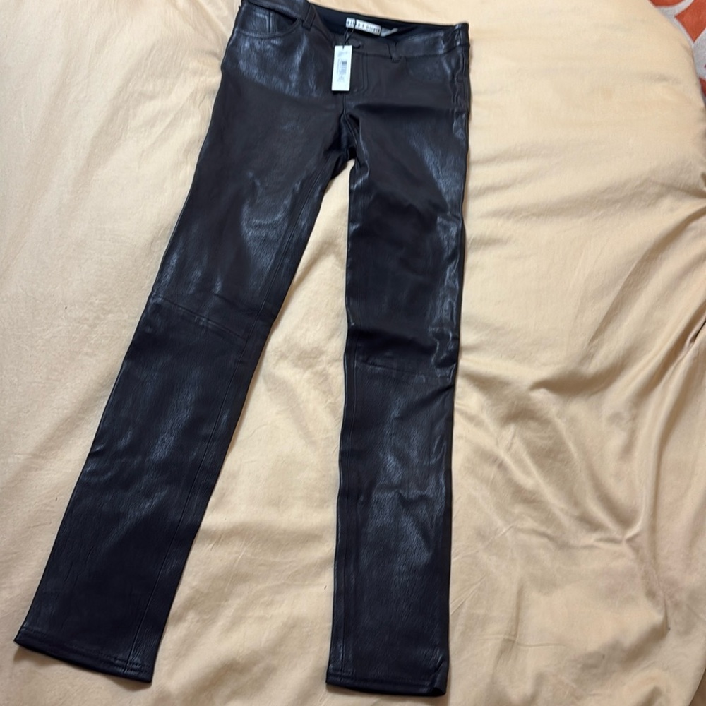 Alice + Olivia black leather 5-pocket jeans NWT